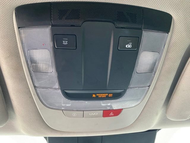 Used 2022 Kia Sorento S FWD image 17