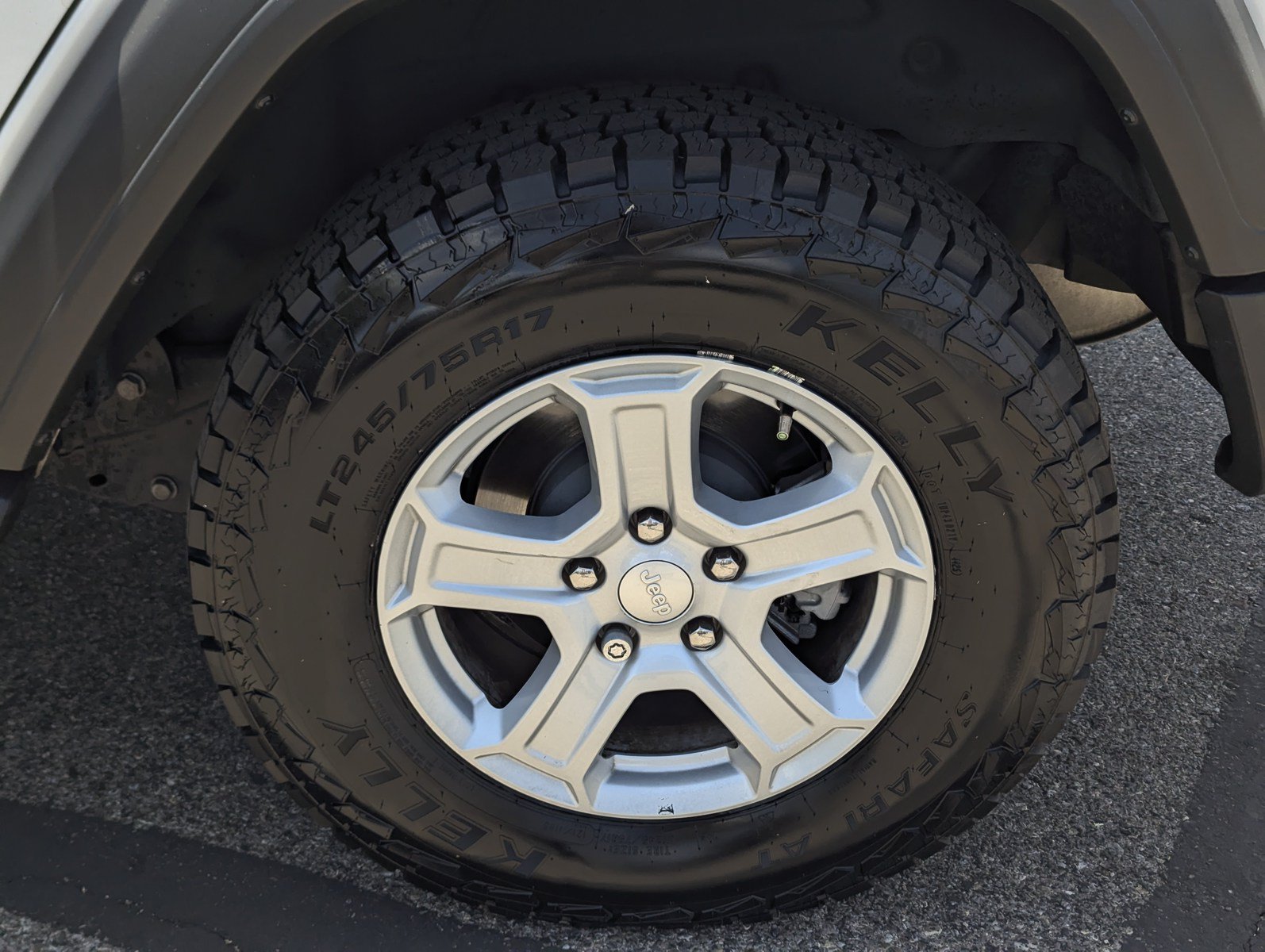 Used 2021 Jeep Wrangler Unlimited Sport AWD/4WD image 7