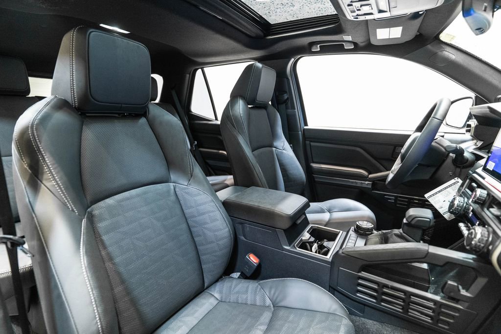 New 2026 Toyota 4Runner TRD Off-Road Premium AWD/4WD image 16