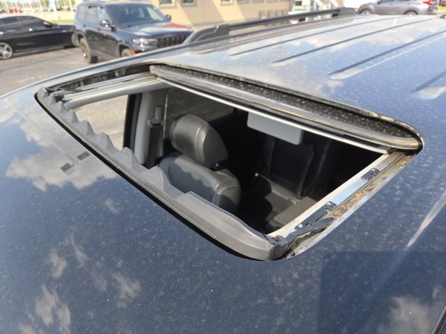 Used 2013 Honda Pilot Touring image 3