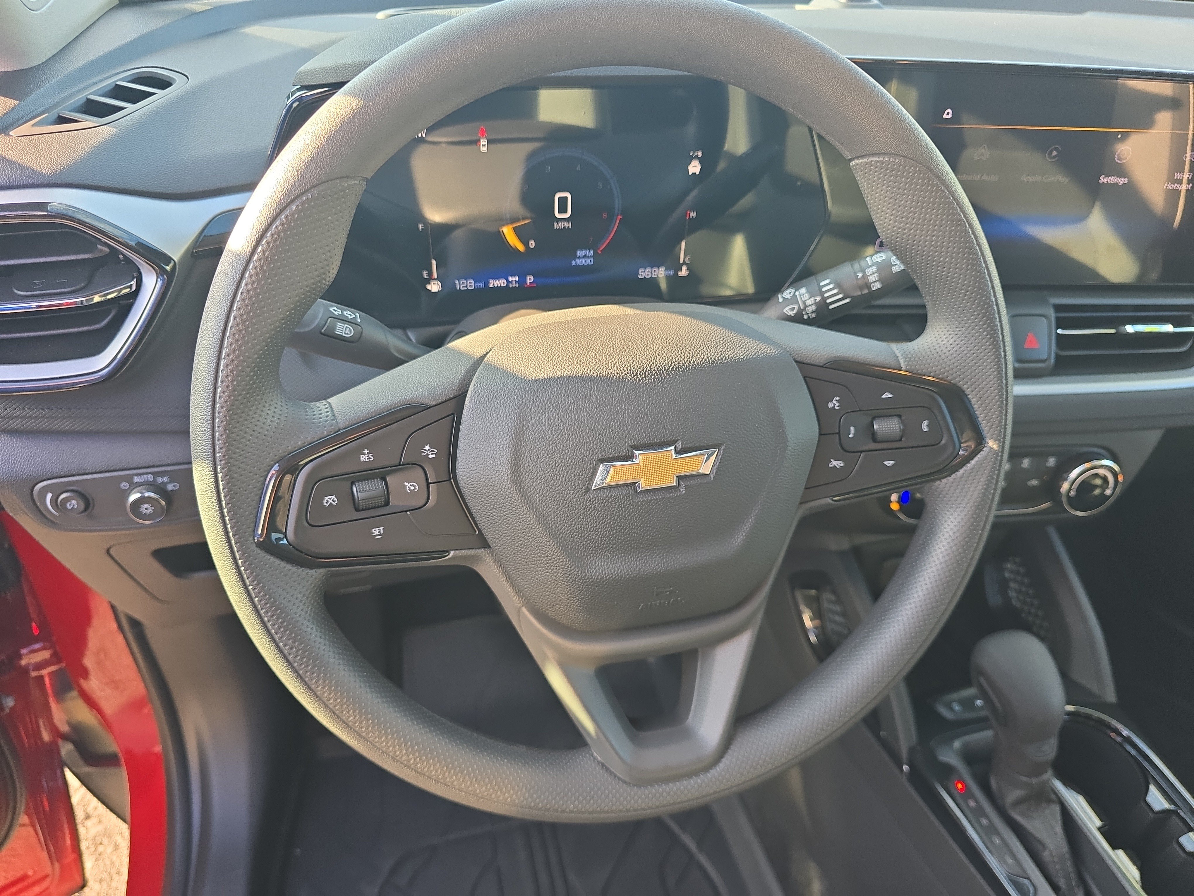 Used 2026 Chevrolet TrailBlazer LS w/ LS Convenience Package AWD/4WD image 18