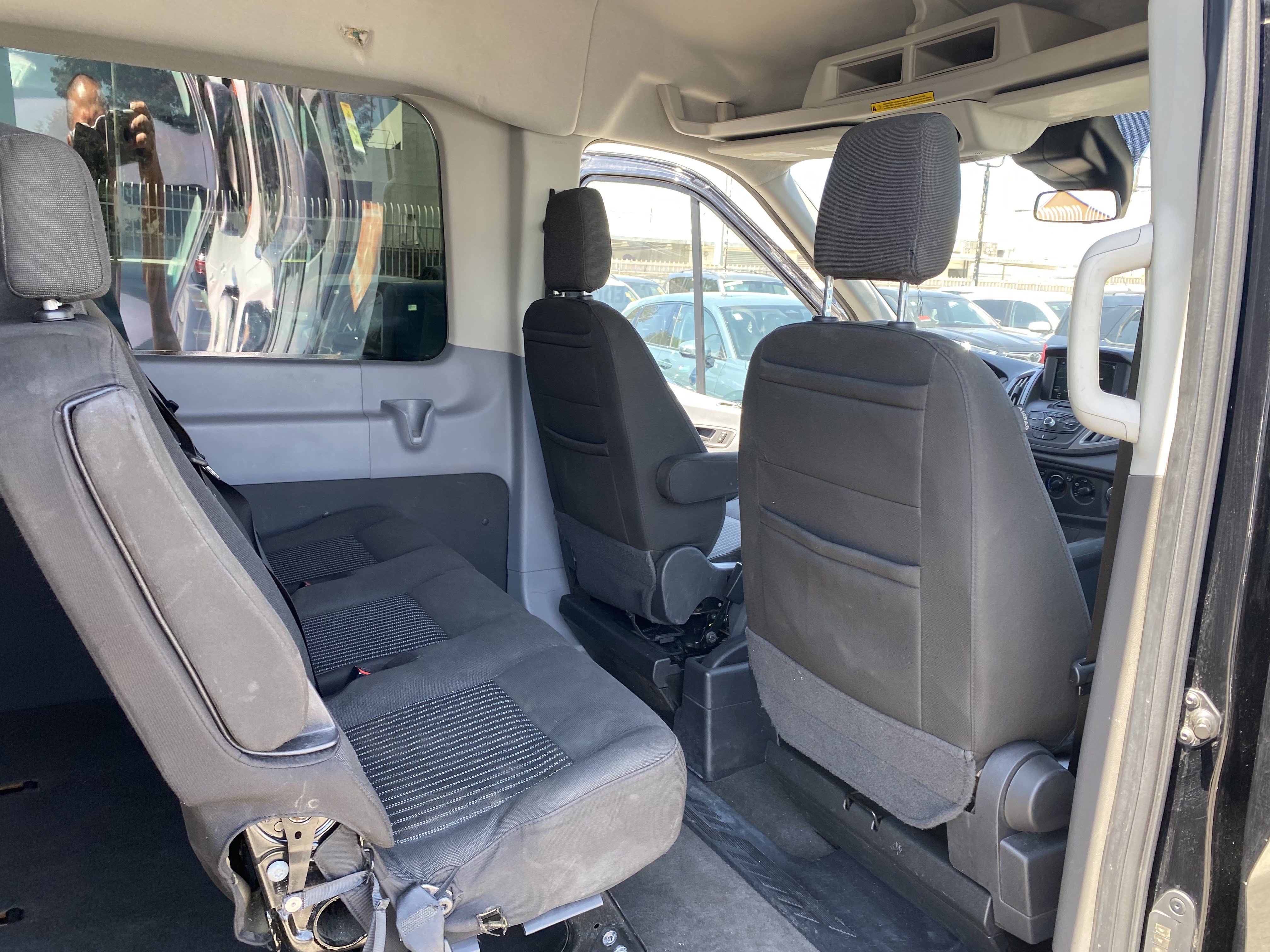 Used 2018 Ford Transit 350 XLT RWD image 19