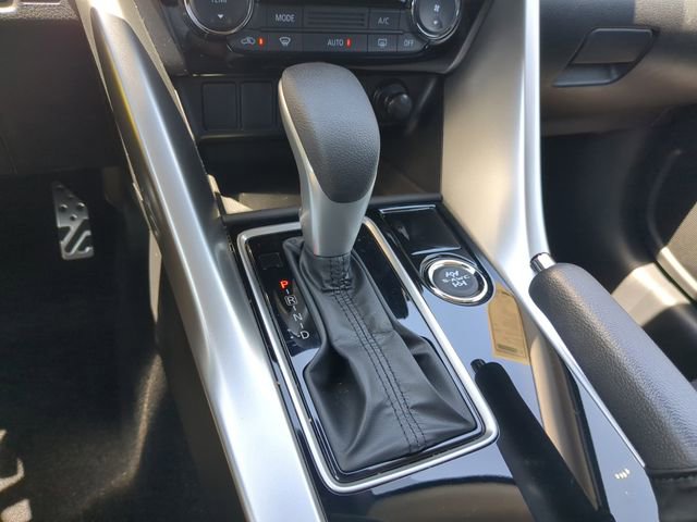 Used 2025 Mitsubishi Eclipse Cross ES AWD/4WD image 27