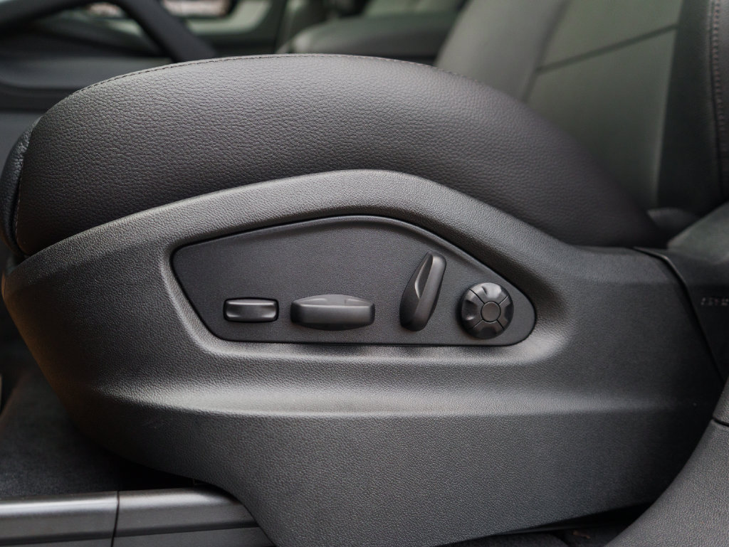 New 2026 Porsche Cayenne AWD/4WD image 20