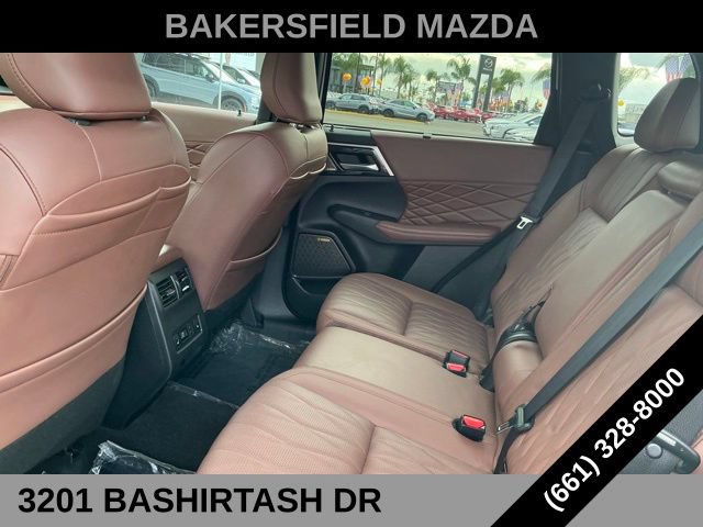 Used 2025 Mitsubishi Outlander SEL FWD image 23