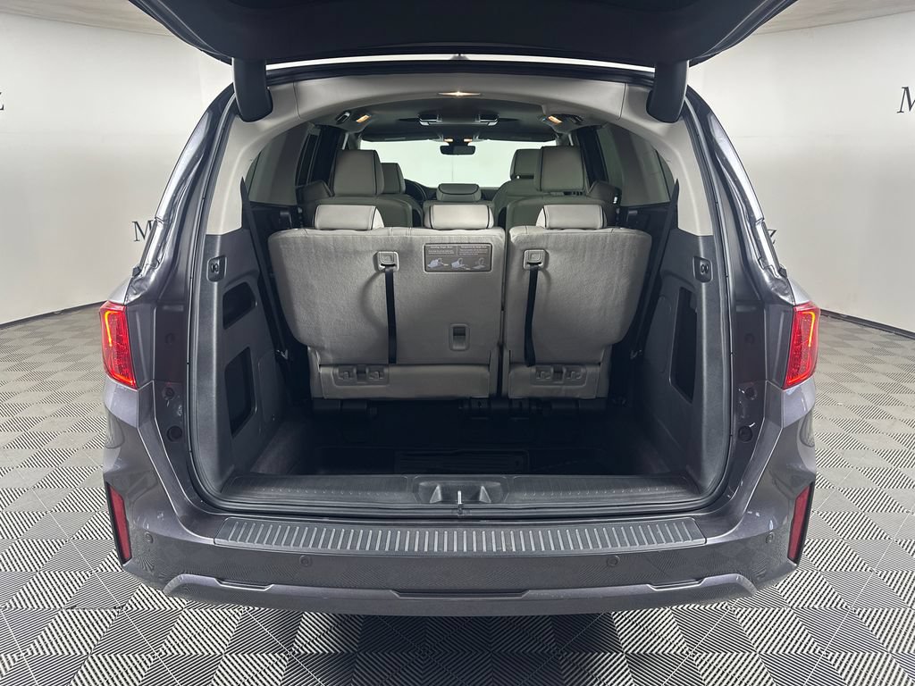 Used 2025 Honda Odyssey Touring image 18
