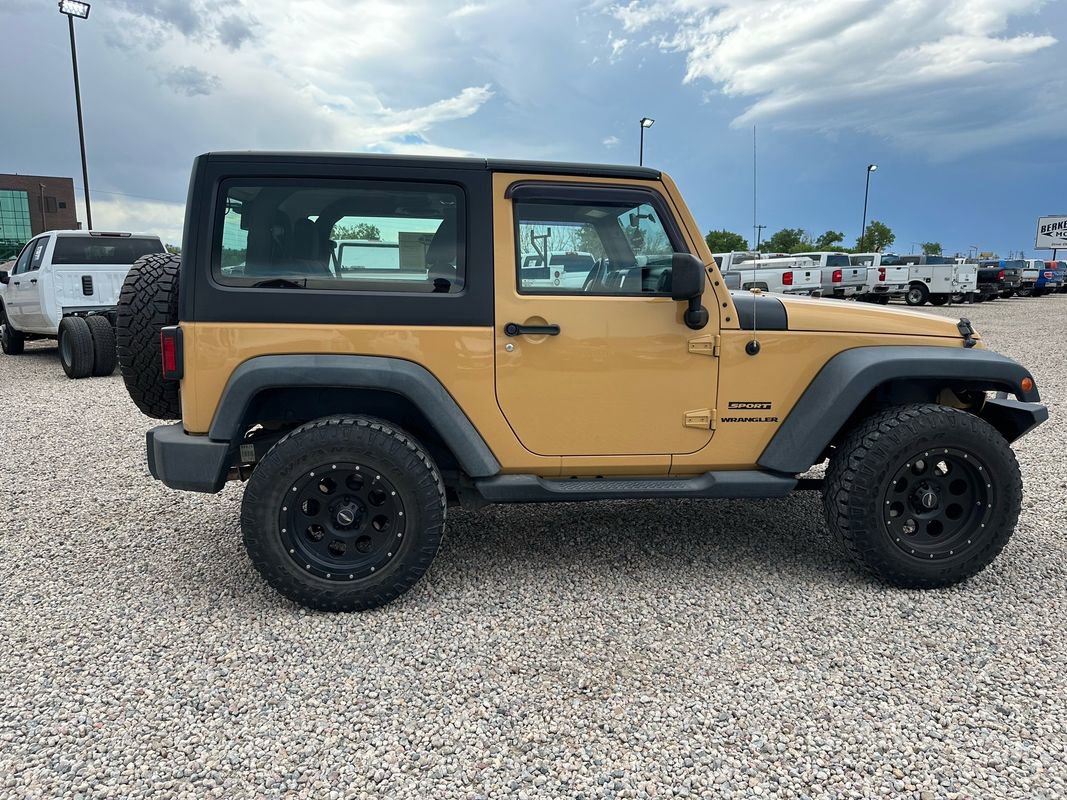 Used 2014 Jeep Wrangler Sport image 10