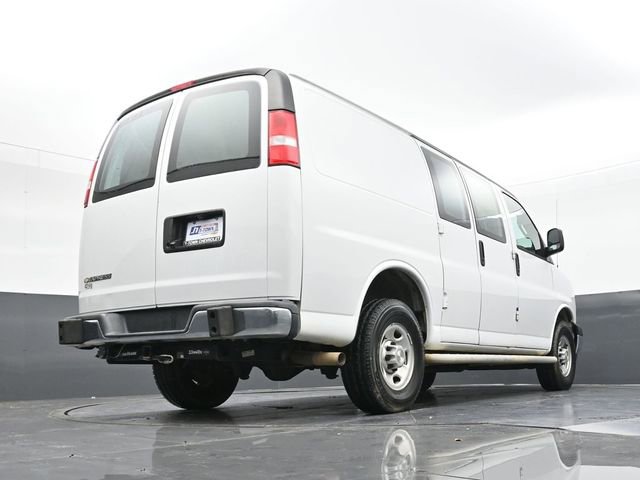 Used 2021 Chevrolet Express 2500 w/ Driver Convenience Package image 41