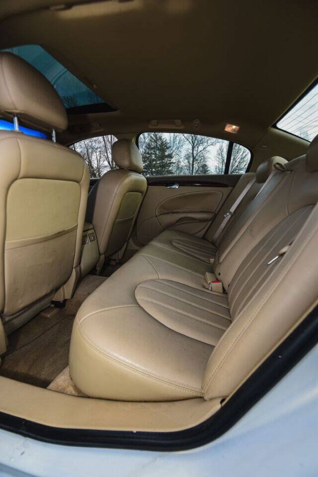 Used 2006 Buick Lucerne CXL w/ Luxury Package FWD image 29