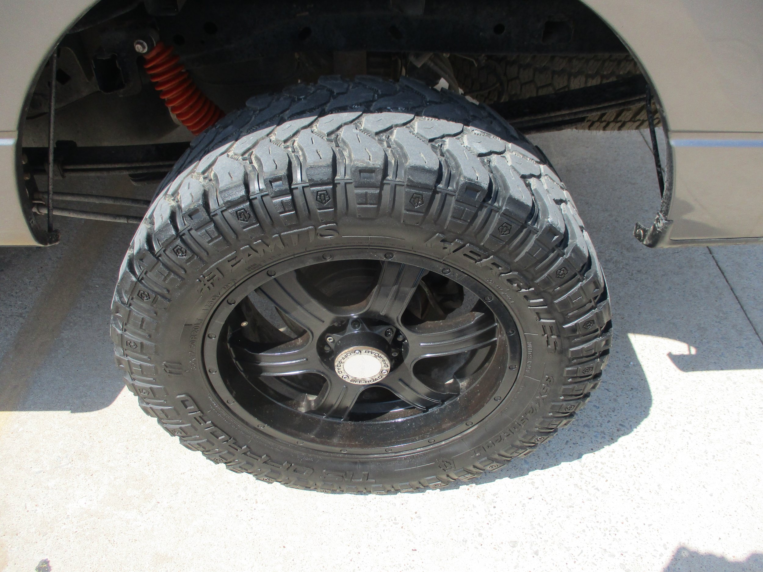 Used 2014 Ford F150 STX w/ Equipment Group 201A Mid AWD/4WD image 6