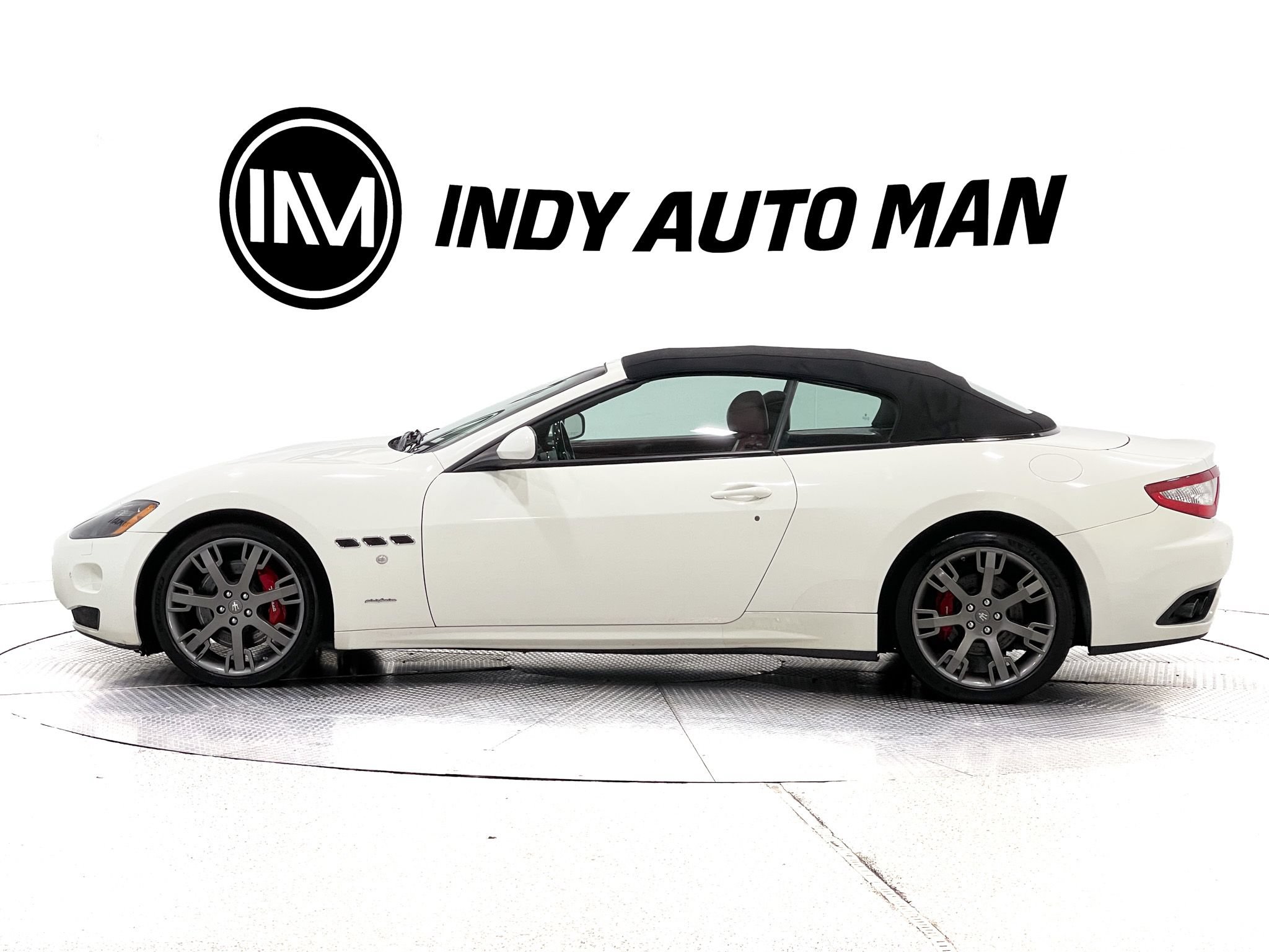 Used 2017 Maserati GranTurismo Convertible RWD image 7