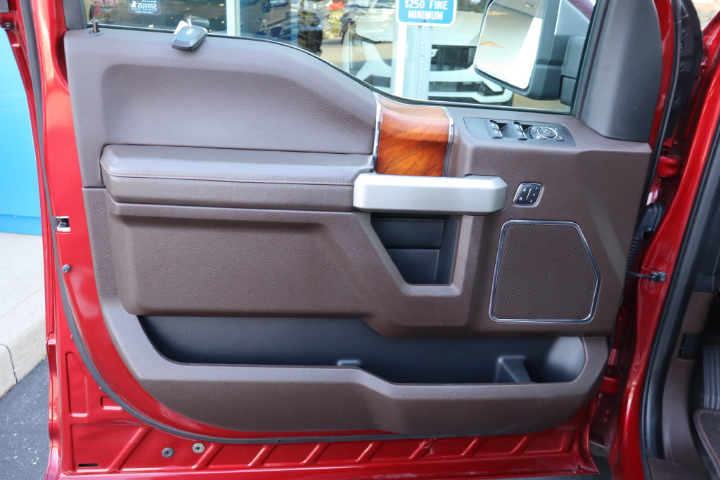 Used 2018 Ford F150 King Ranch w/ Equipment Group 601A Luxury AWD/4WD image 35