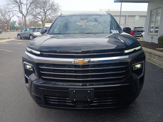 New 2026 Chevrolet Traverse High Country w/ LPO, Floor Liner Package AWD/4WD image 36