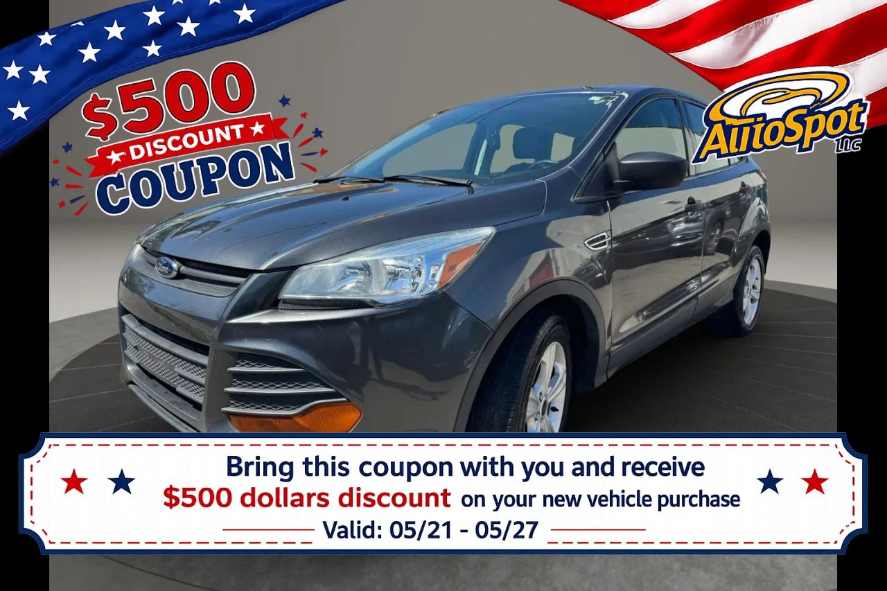 Used 2015 Ford Escape S FWD image 1