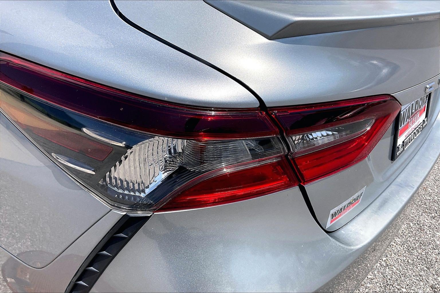 Used 2021 Toyota Camry SE FWD image 33