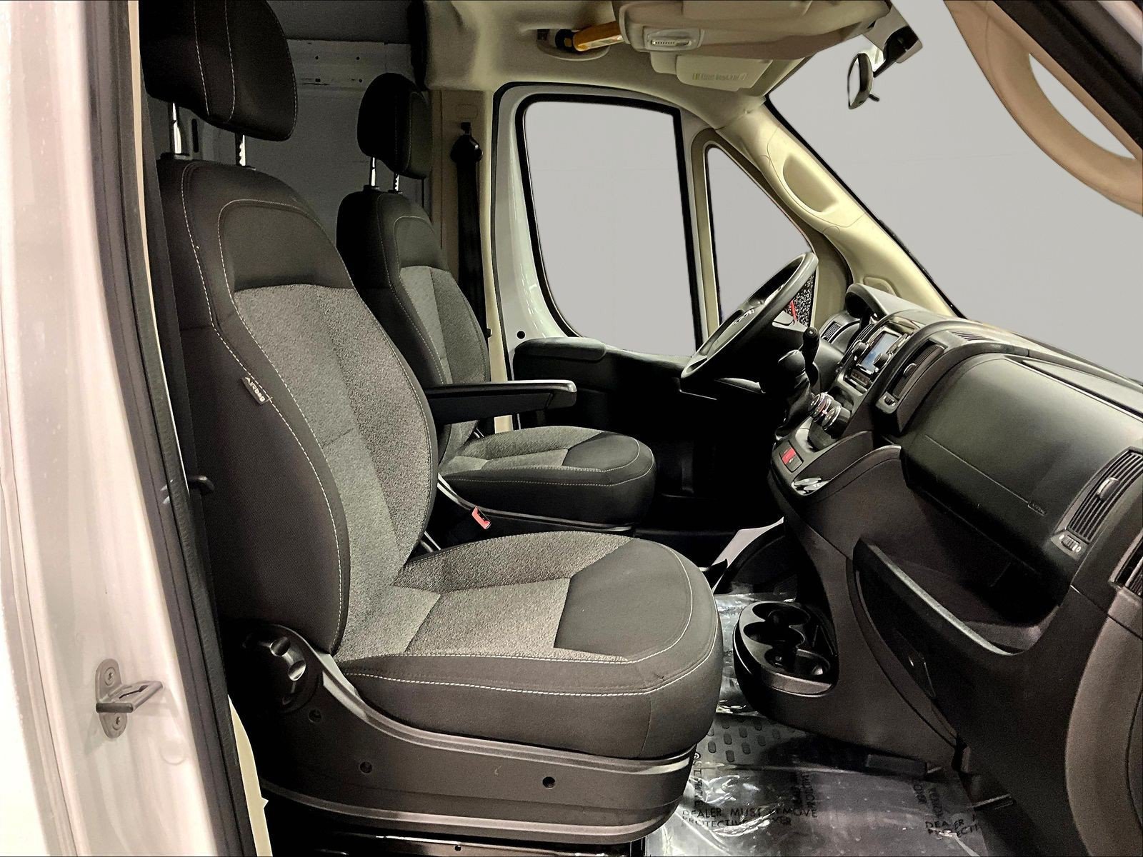 Used 2019 RAM ProMaster 2500 w/ Interior Convenience Group FWD image 27