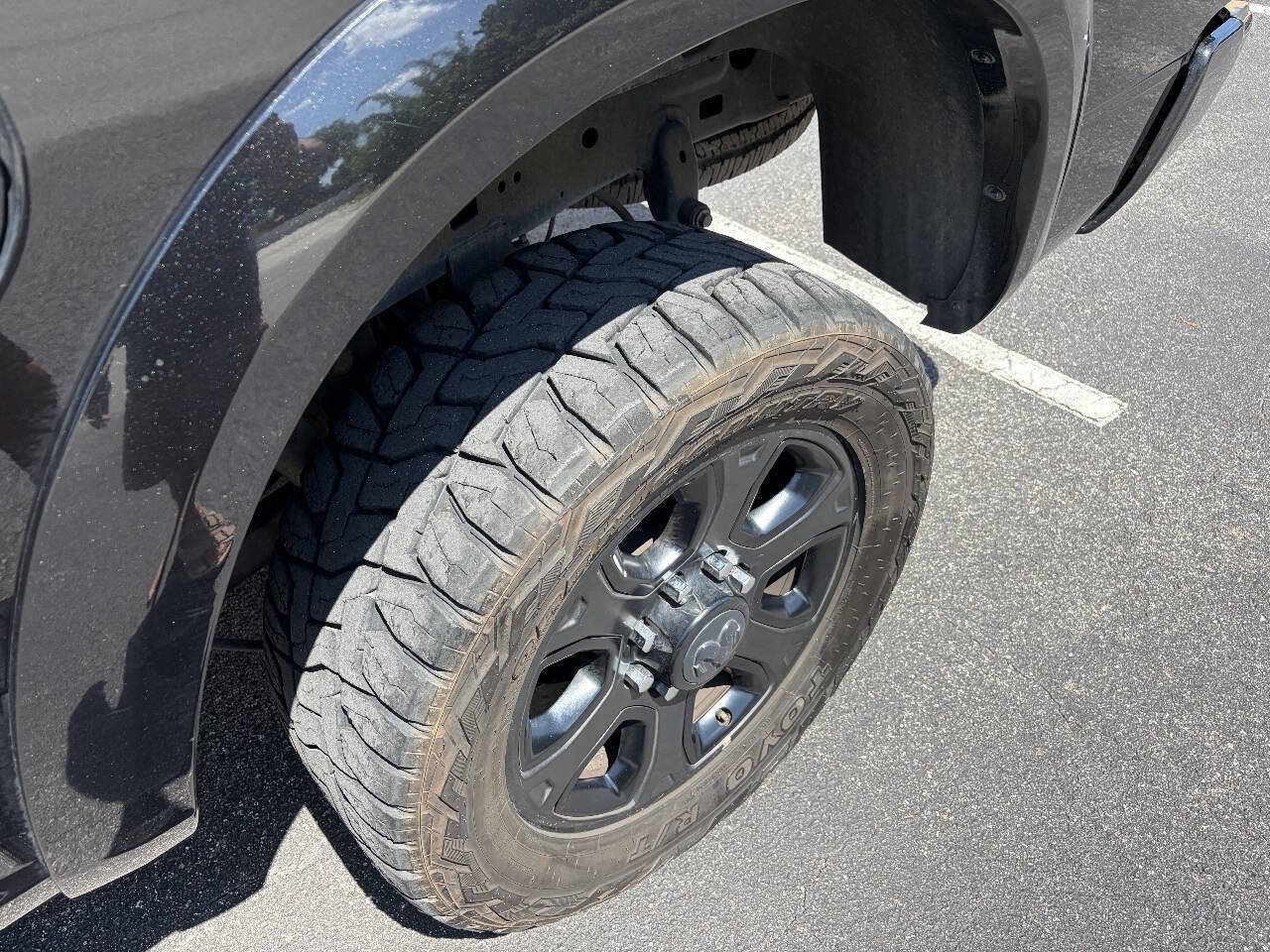 Used 2018 RAM 2500 Laramie w/ Sport Appearance Group AWD/4WD image 17