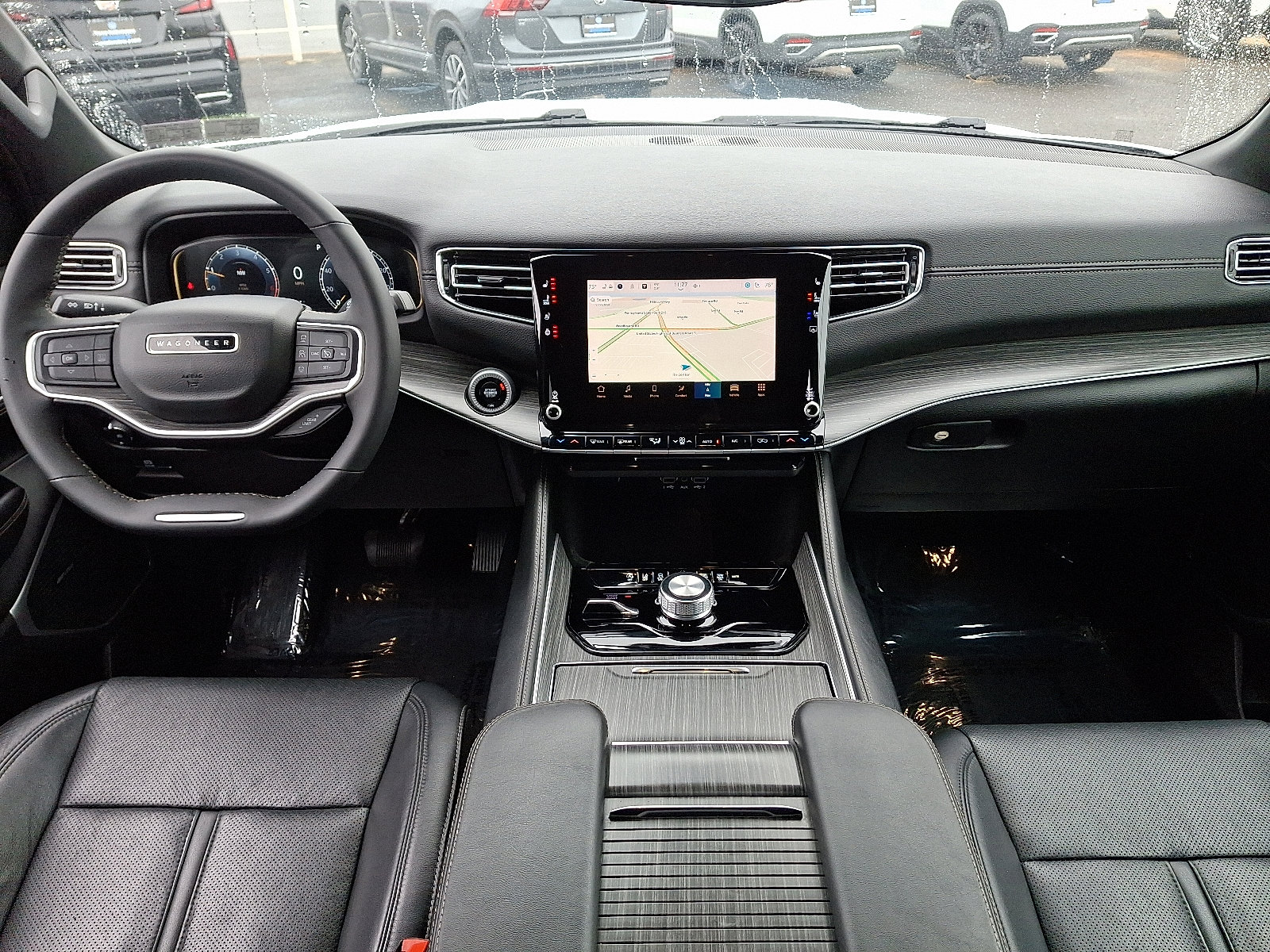 Used 2024 Jeep Wagoneer L Series II w/ Flexible Seating Group image 11