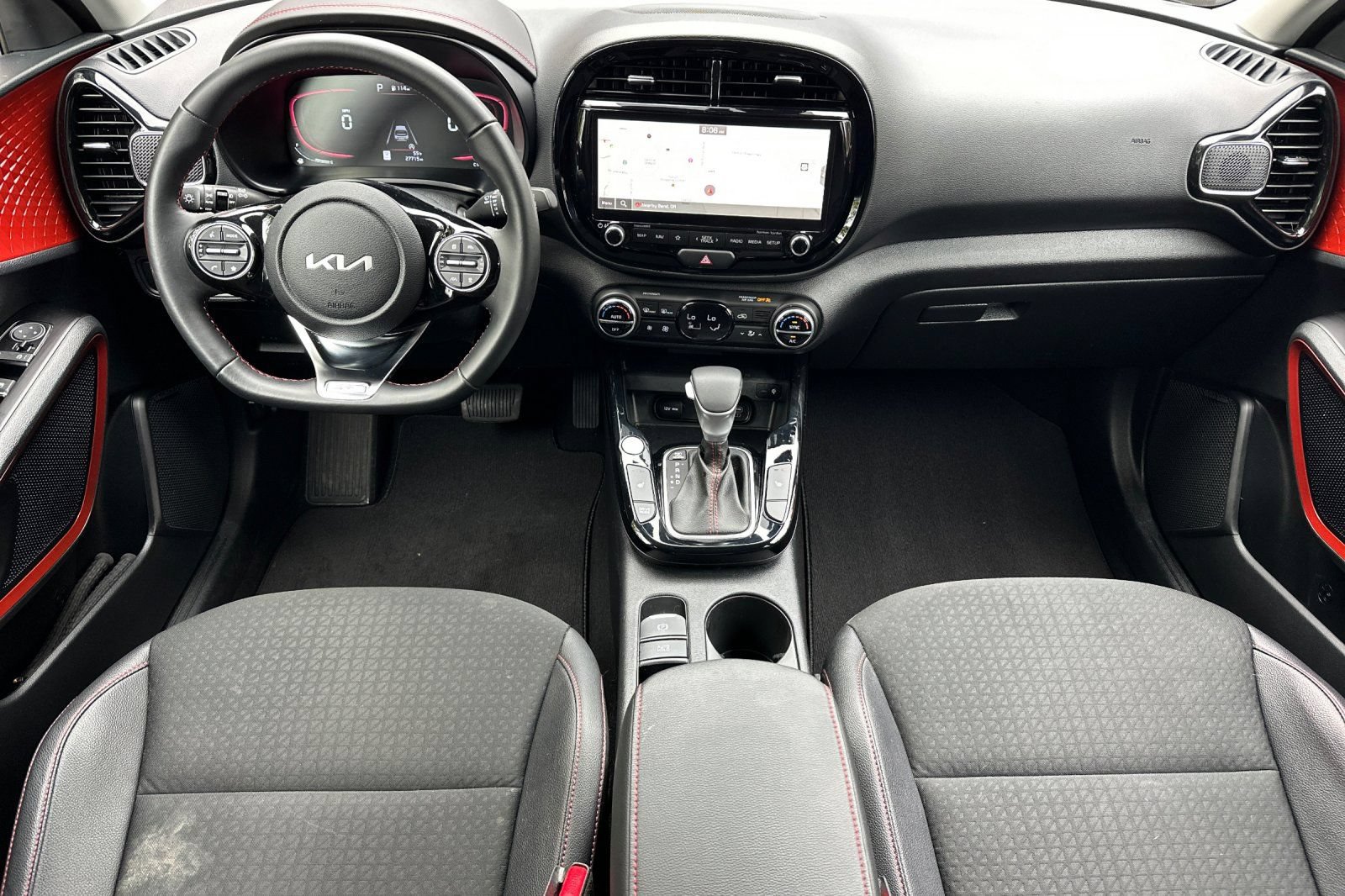 Certified 2023 Kia Soul GT-Line w/ GT-Line Technology Package FWD image 13