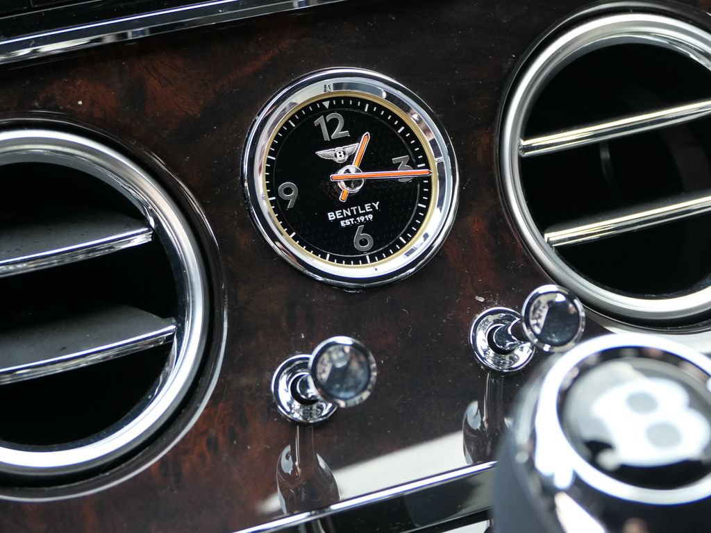 Used 2023 Bentley Continental GT Mulliner AWD/4WD image 22