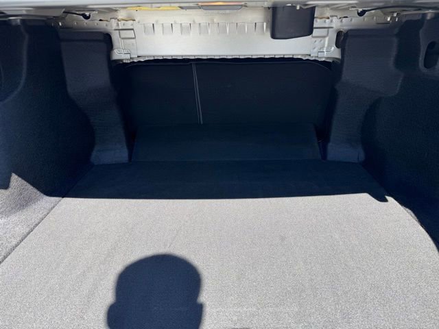 Used 2018 Toyota Camry LE FWD image 7