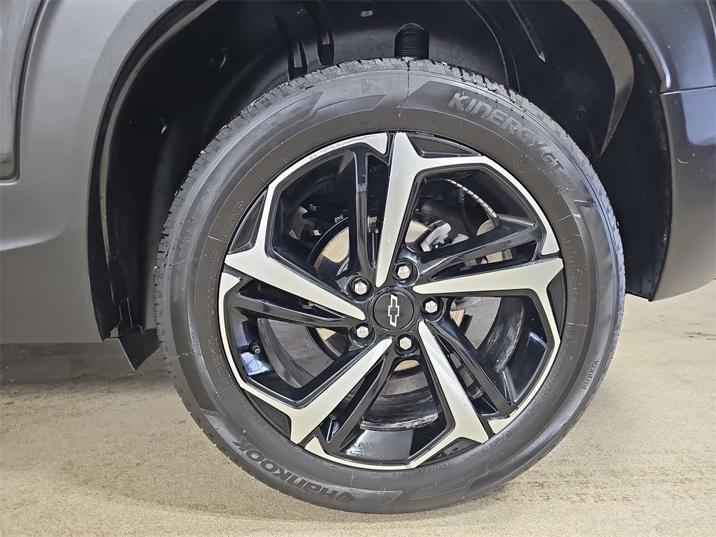 Certified 2023 Chevrolet TrailBlazer RS w/ Convenience Package image 37