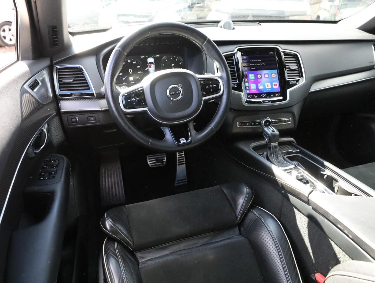 Used 2017 Volvo XC90 T6 R-Design w/ Vision Package AWD/4WD image 18