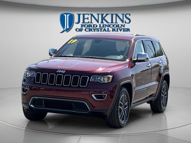 Used 2019 Jeep Grand Cherokee Limited RWD image 2