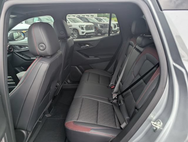 New 2026 Chevrolet Equinox RS w/ Convenience Package III AWD/4WD image 9