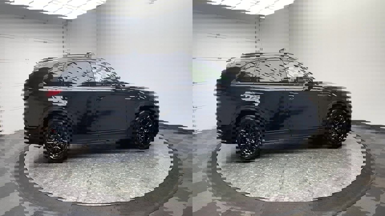 Certified 2025 MAZDA CX-70 3.3 Turbo w/ Premium Plus Pkg image 42