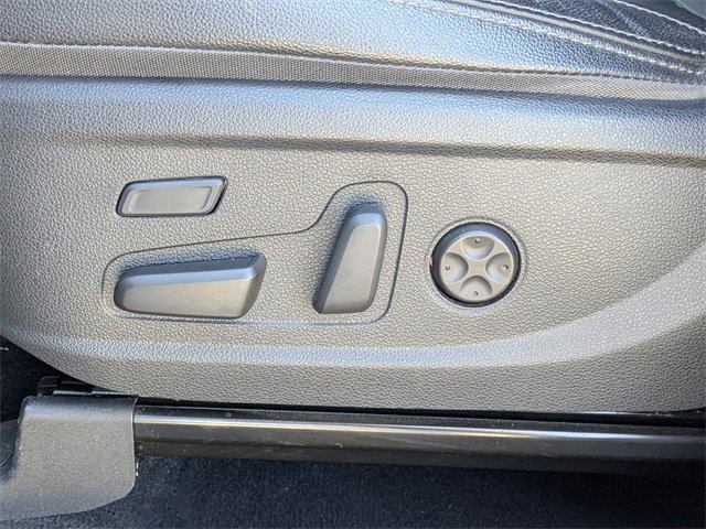 Used 2020 Hyundai Santa Fe Limited image 15