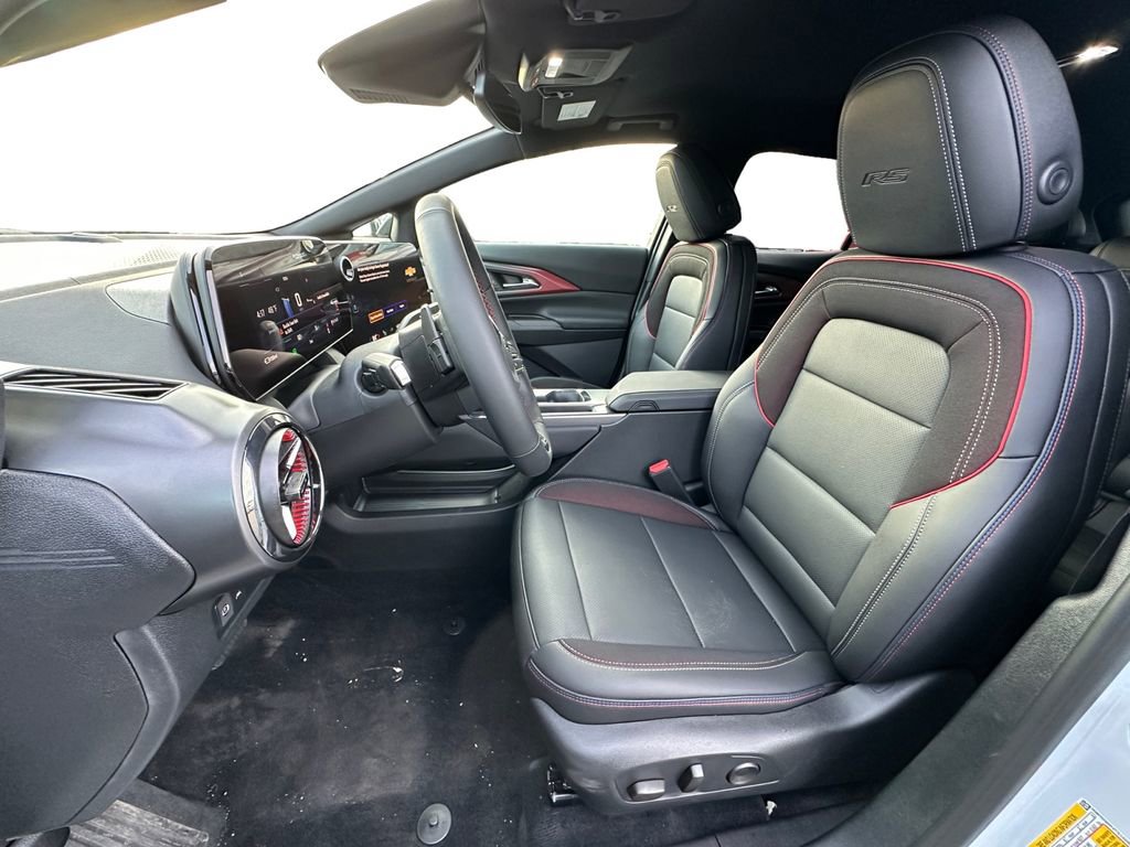 New 2026 Chevrolet Equinox EV RS image 9