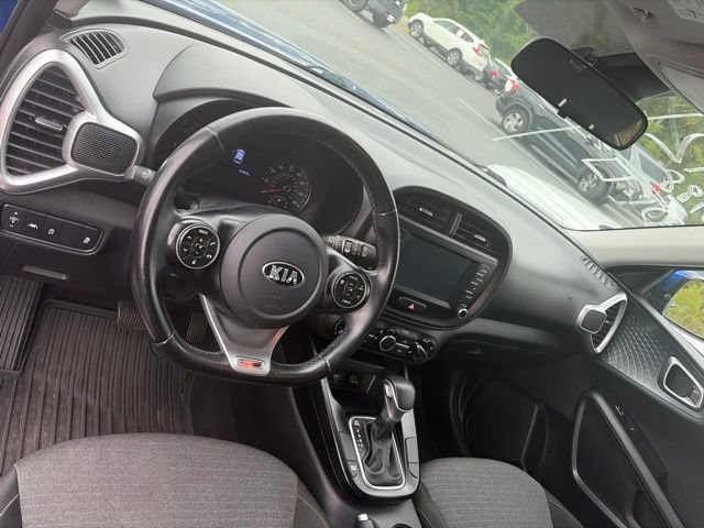 Used 2020 Kia Soul GT-Line FWD image 10