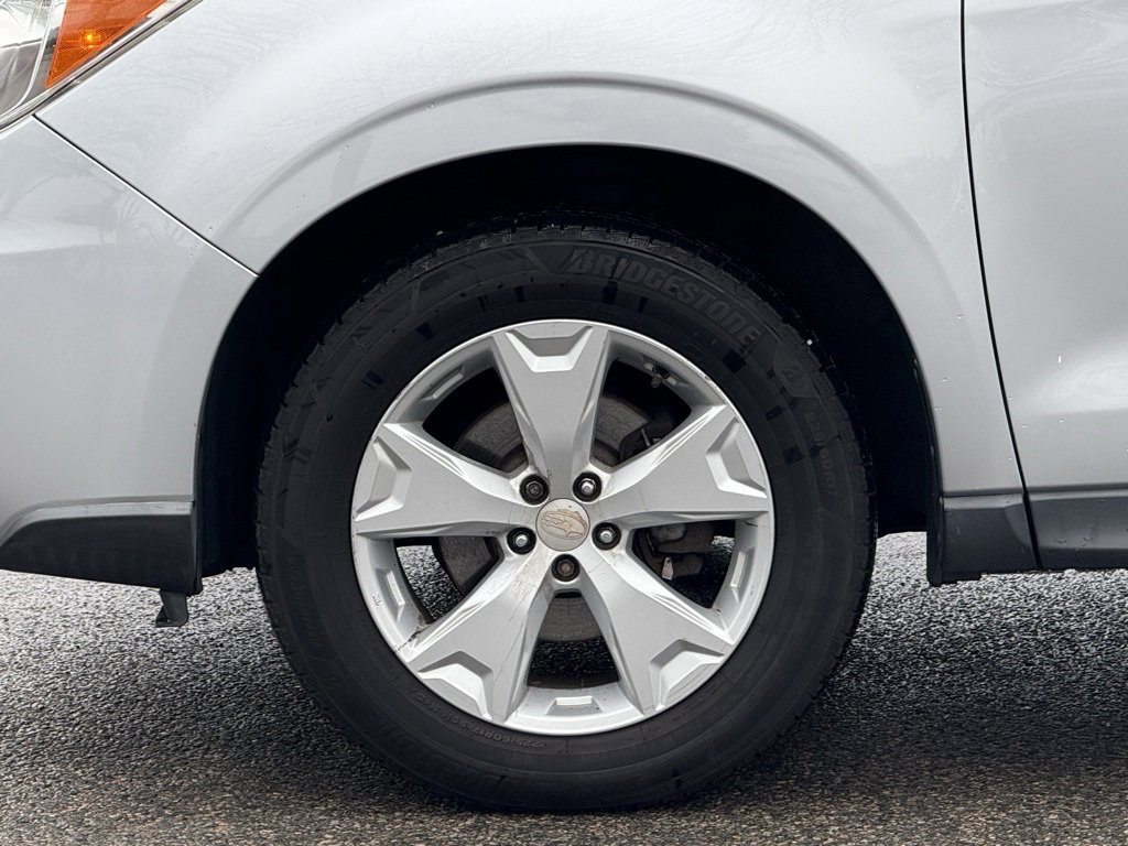 Used 2015 Subaru Forester 2.5i Premium w/ All-Weather Package image 10
