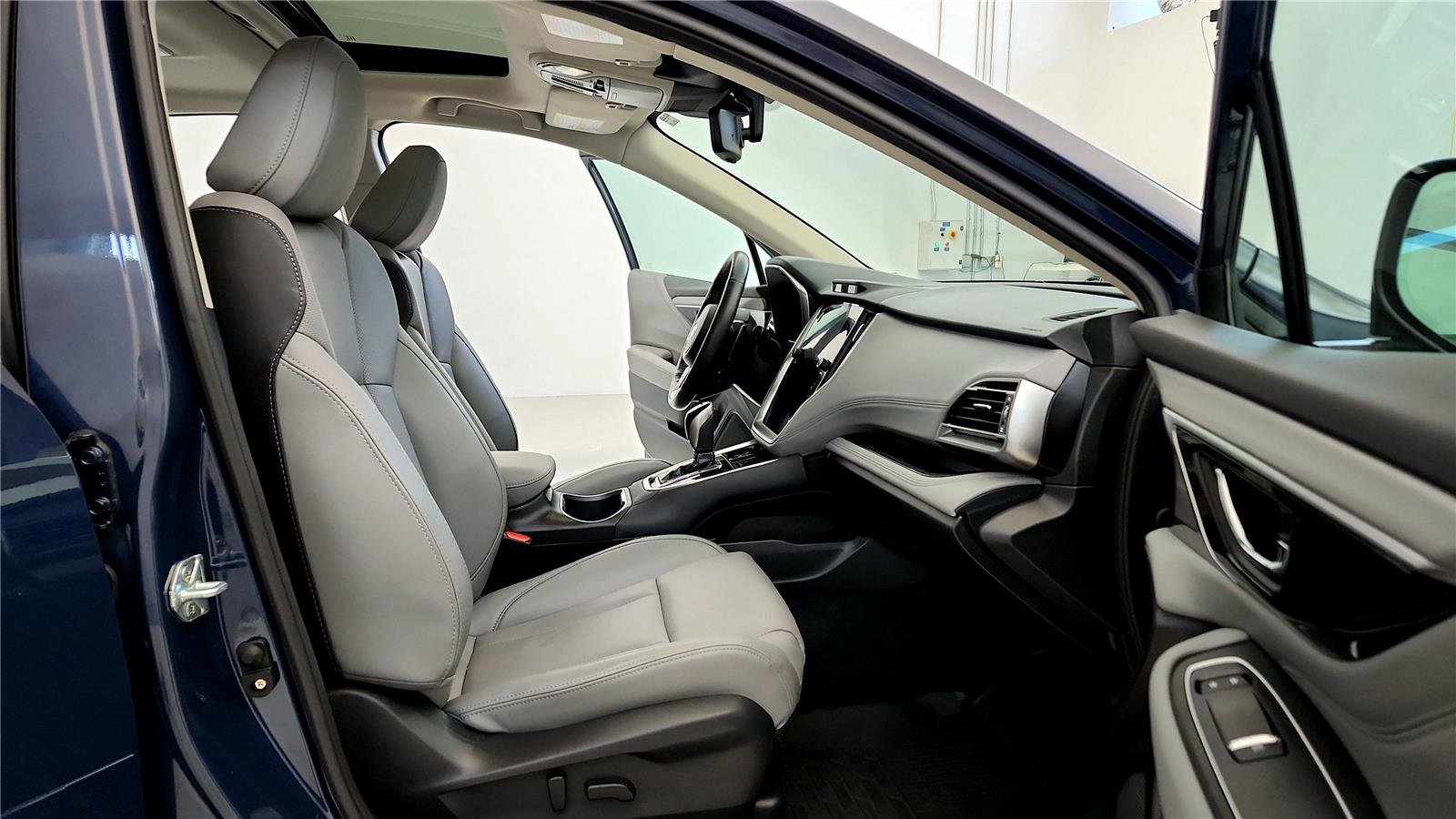 Used 2024 Subaru Legacy Limited image 17