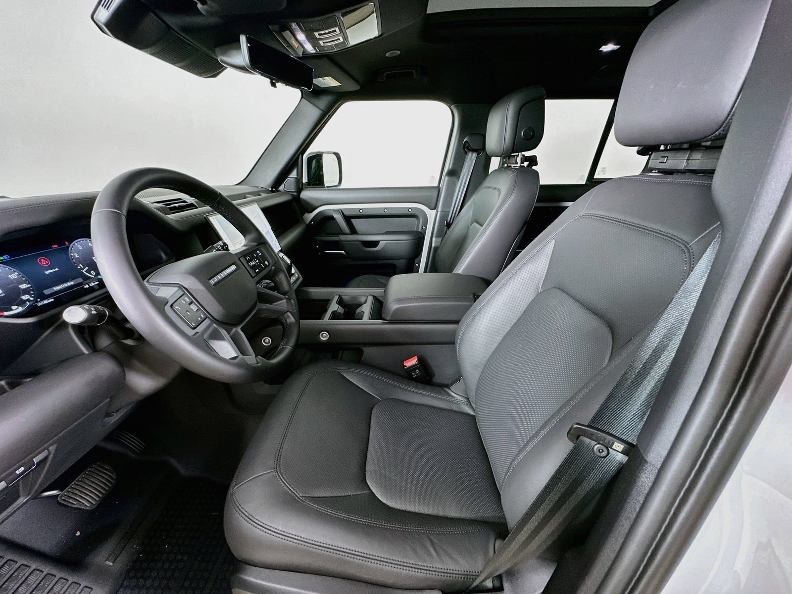 New 2026 Land Rover Defender 110 X-Dynamic SE AWD/4WD image 33