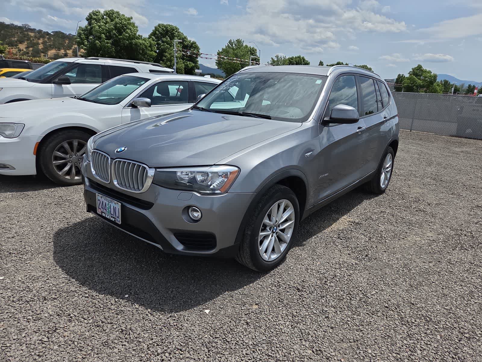 Used 2016 BMW X3 xDrive28i AWD/4WD video 1