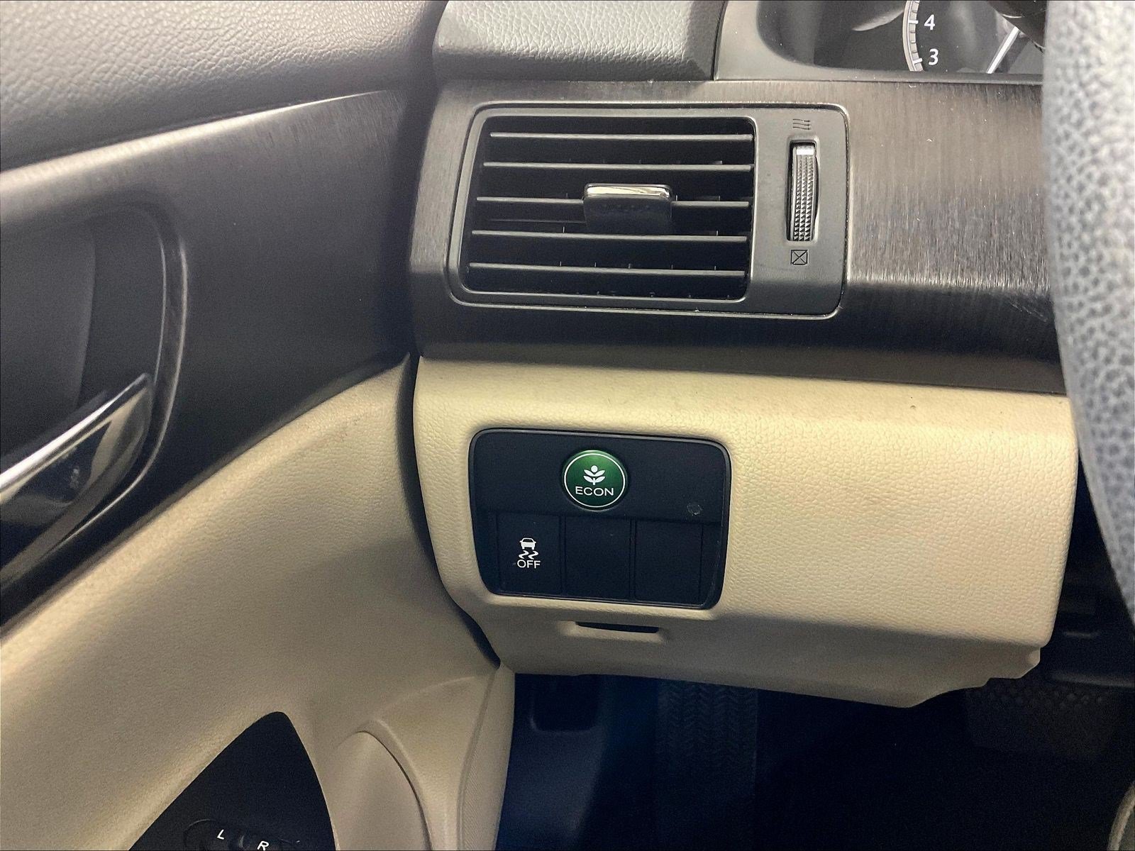 Used 2013 Honda Accord EX image 15