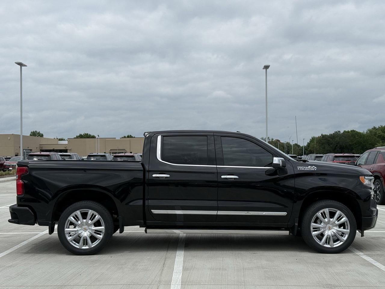 New 2026 Chevrolet Silverado 1500 High Country AWD/4WD image 3