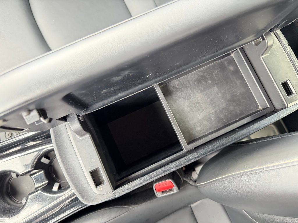 Used 2020 Toyota Prius Prime Limited FWD image 27