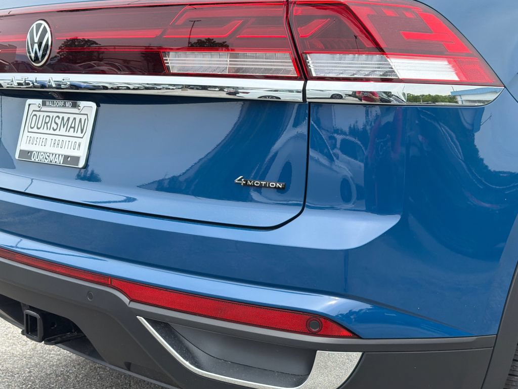 New 2026 Volkswagen Atlas Cross Sport SE AWD/4WD image 4