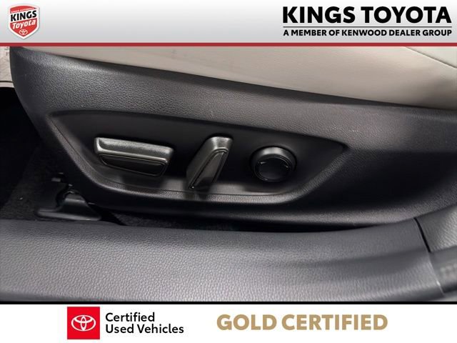 Certified 2023 Toyota Prius Limited AWD/4WD image 16