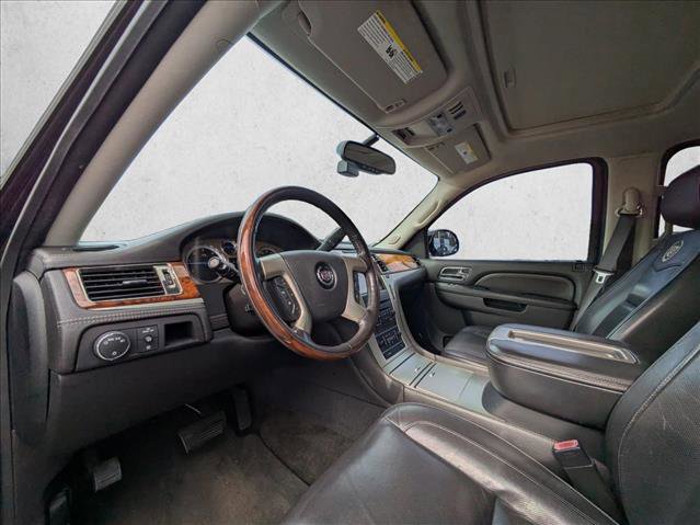 Used 2014 Cadillac Escalade ESV Platinum image 13