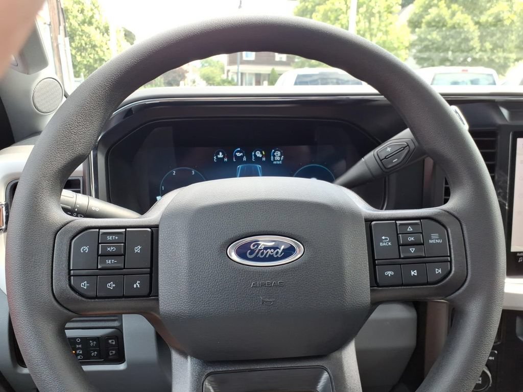 New 2026 Ford F250 XLT w/ XLT Premium Package AWD/4WD image 15