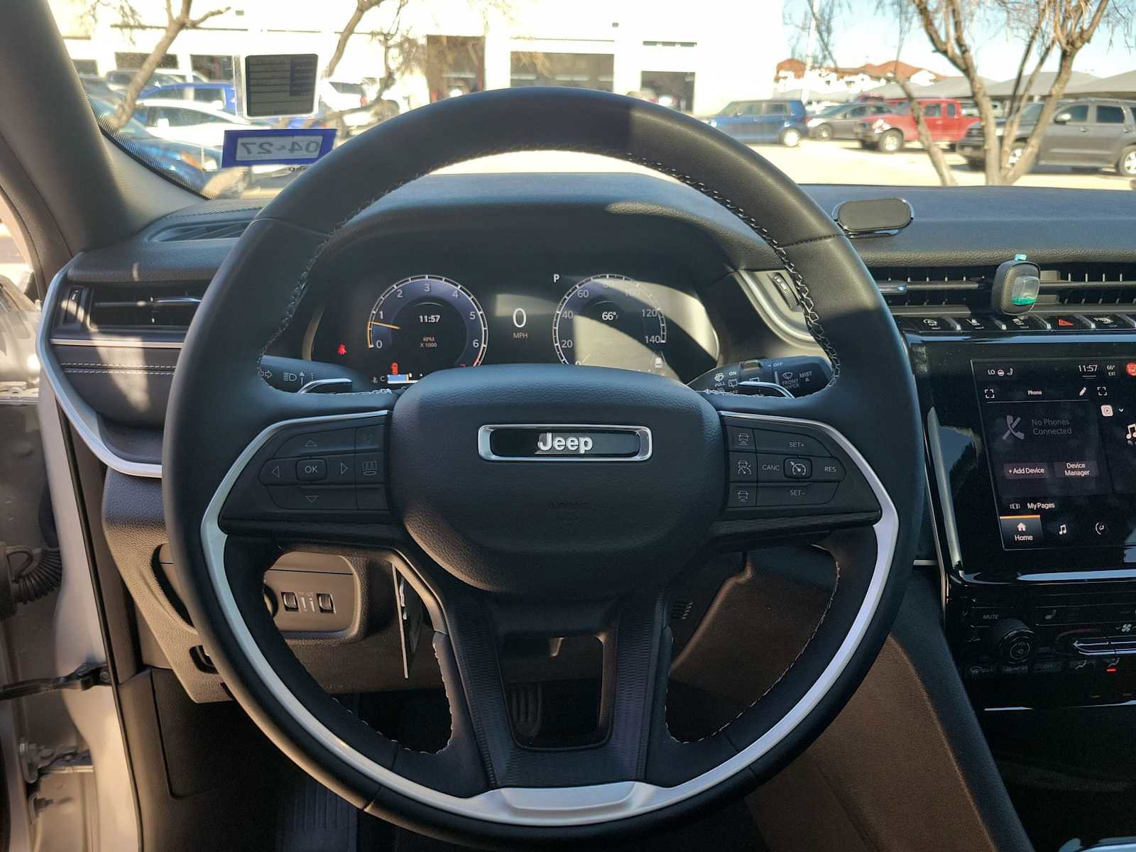 Used 2024 Jeep Grand Cherokee Laredo X w/ Luxury Tech Group I image 15