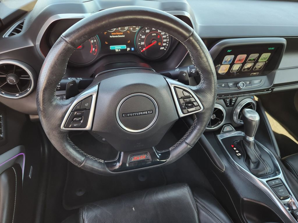 Used 2016 Chevrolet Camaro SS image 33