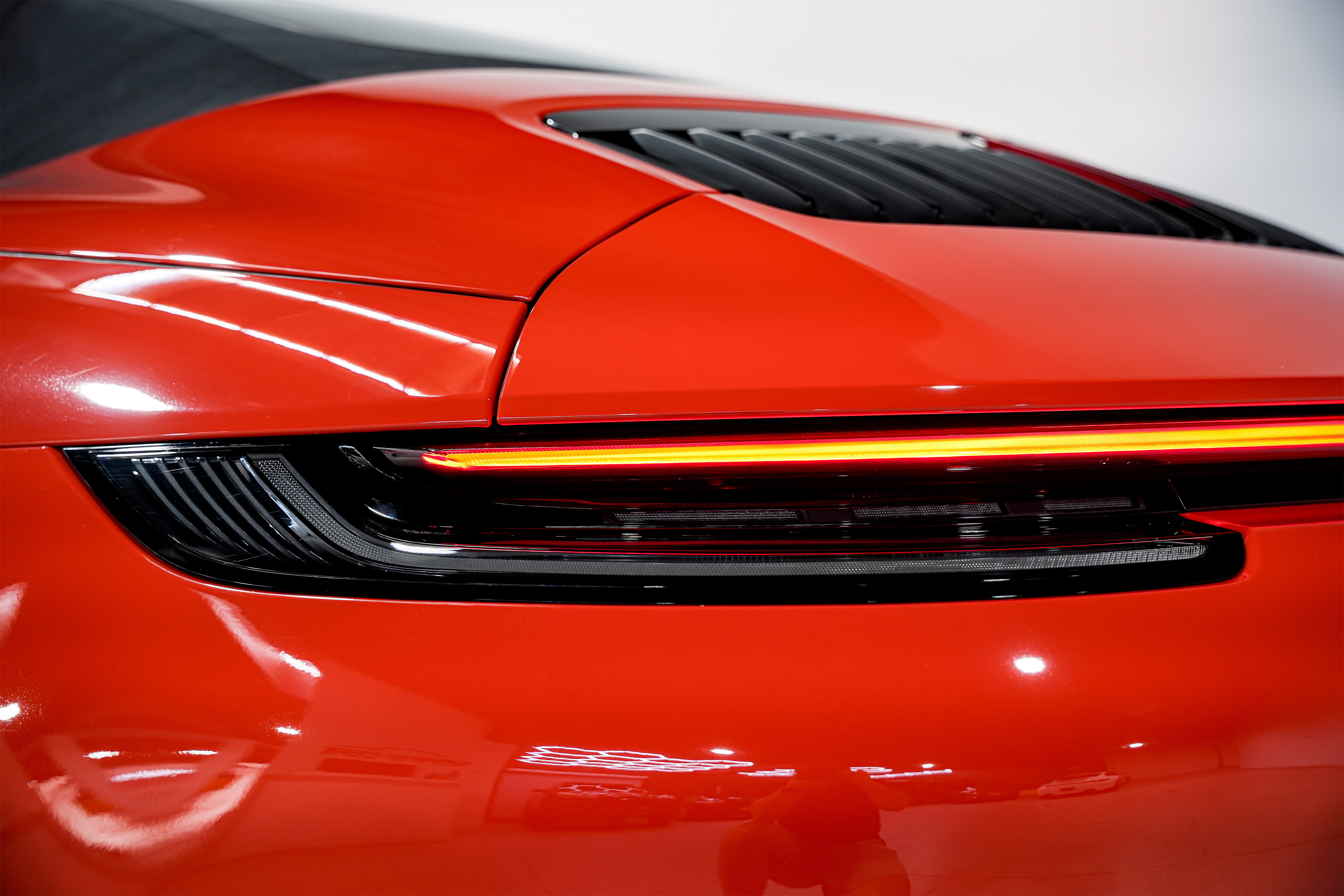 Used 2022 Porsche 911 Carrera image 41