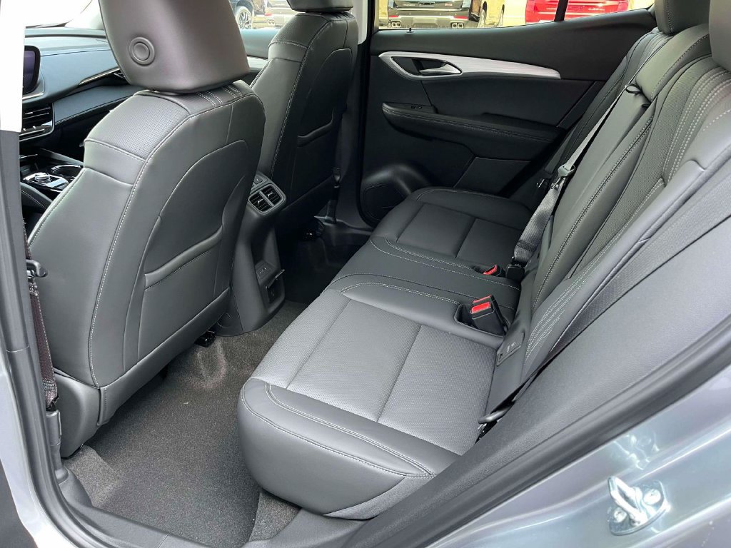 New 2026 Buick Envision Avenir AWD/4WD image 16