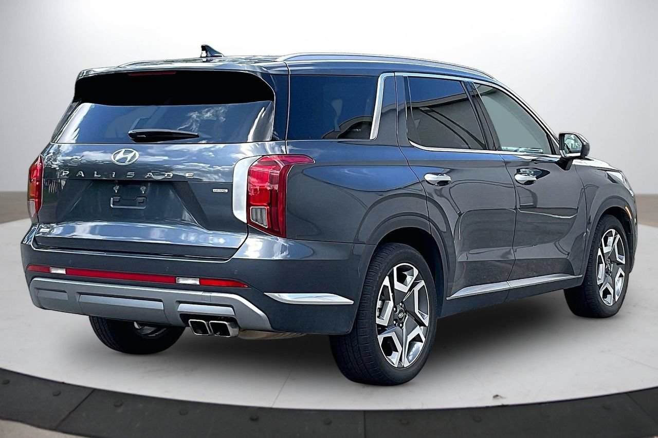 Used 2024 Hyundai Palisade Limited AWD/4WD image 8