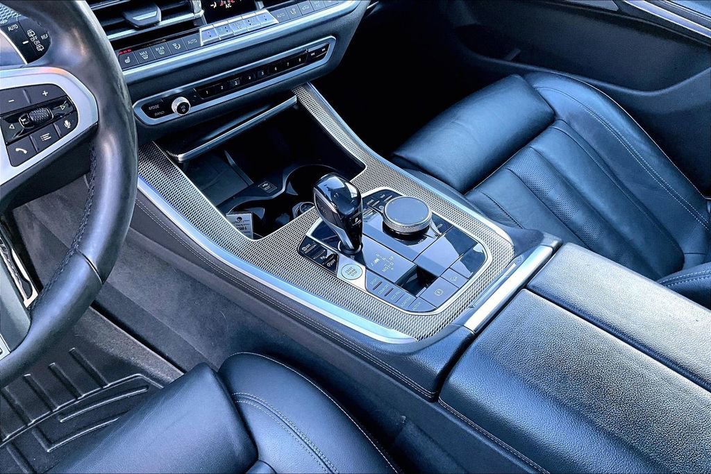 Used 2020 BMW X5 M50i w/ Premium Package image 5